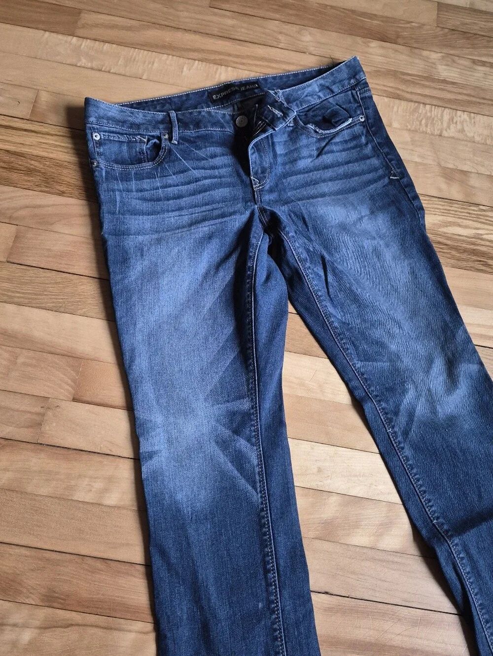Express Low Rise Straight Leg Jeans - Picture 7 of 14